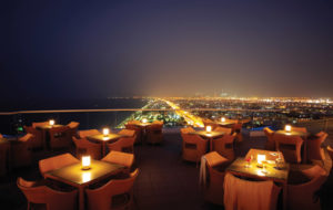 NEOZ kabellose Leuchte Collins - Location Uptown Jumeirah Beach Hotel Dubai